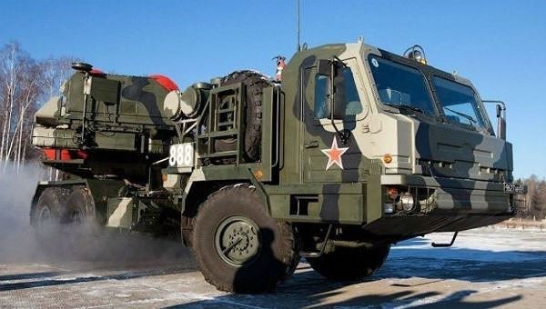 Hệ thống tên lửa phòng không tầm xa S-500 của Nga.