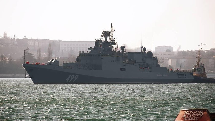 Tàu Đô đốc Makarov.