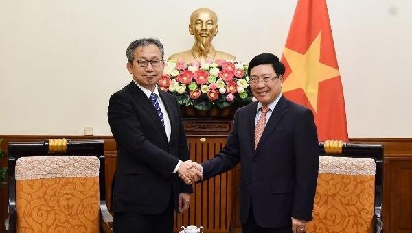 Phó Thủ tướng, Bộ trưởng Ngoại giao Phạm Bình Minh tiếp Đại sứ Nhật Bản tại Việt Nam Yamada Takio.