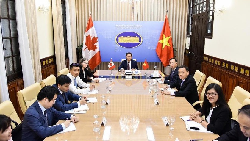 Tham khảo chính trị cấp Thứ trưởng Ngoại giao Việt Nam – Canada lần thứ hai theo hình thức trực tuyến.