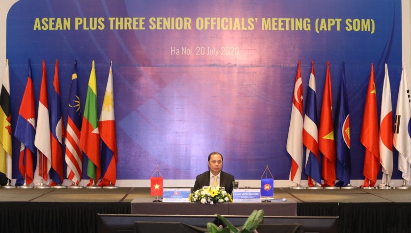 Thứ trưởng Bộ Ngoại giao Nguyễn Quốc Dũng chủ trì Hội nghị.
