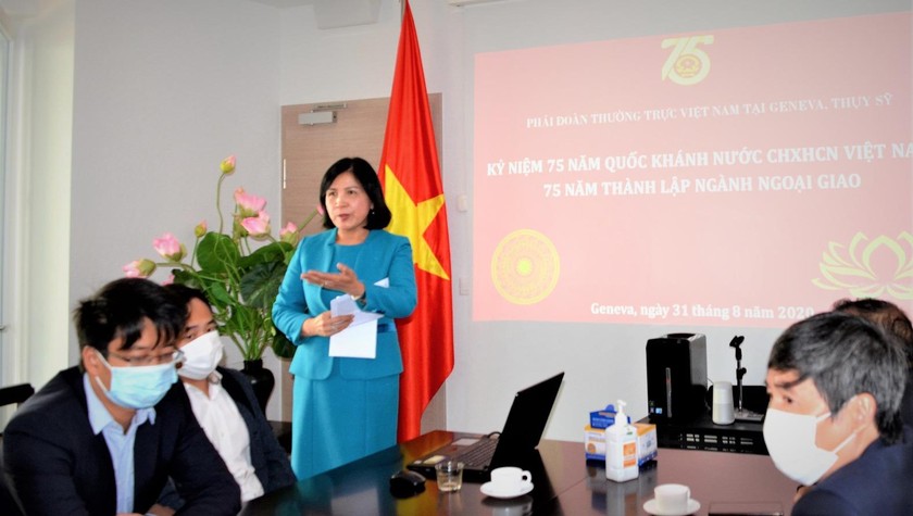 Đại sứ Lê Thị Tuyết Mai  phát biểu tại Lễ kỷ niệm 75 năm Quốc khánh tại Phái đoàn thường trực Việt Nam tại Geneva, Thụy Sỹ.