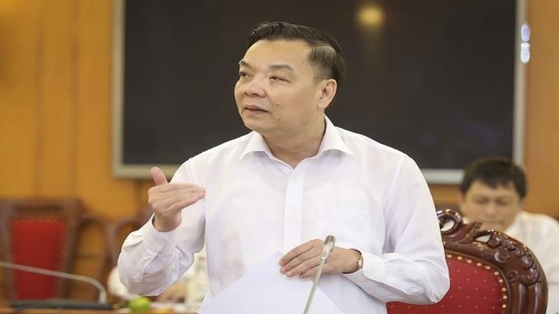 Bộ trưởng Bộ Khoa học và Công nghệ đối với ông Chu Ngọc Anh. Ảnh: Báo Lao động
