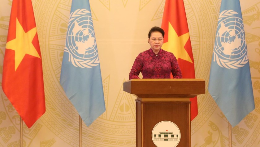 Chủ tịch Quốc hội Nguyễn Thị Kim Ngân gửi thông điệp tới Phiên Cấp cao kỷ niệm 25 năm Hội nghị Thế giới về Phụ nữ lần thứ IV với chủ đề “Thúc đẩy bình đẳng giới và trao quyền cho tất cả phụ nữ và trẻ em gái”.