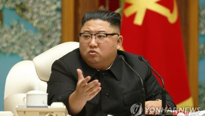 Nhà lãnh đạo Triều Tiên chủ trì cuộc họp.