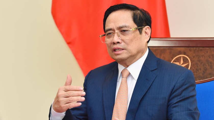 Thủ tướng Phạm Minh Chính tại cuộc điện đàm.