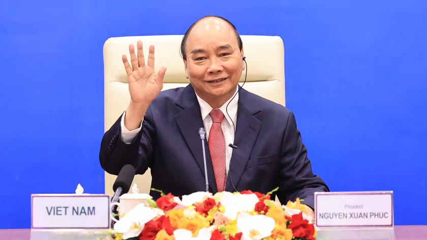 Chủ tịch nước Nguyễn Xuân Phúc dự cuộc họp. Ảnh: Thống Nhất/TTXVN