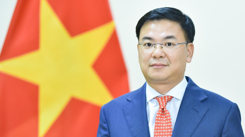 Thứ trưởng Bộ Ngoại giao, Chủ nhiệm Ủy ban Nhà nước về người Việt Nam ở nước ngoài Phạm Quang Hiệu.