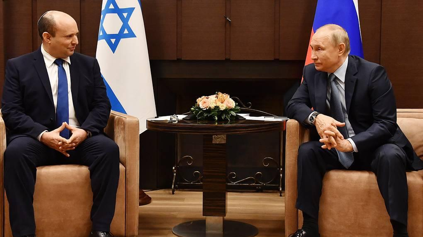 Tổng thống Nga Vladimir Putin với Thủ tướng Israel Naftali Bennett. Ảnh: TASS
