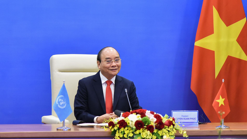 Chủ tịch nước Nguyễn Xuân Phúc dự phiên thảo luận. Ảnh: Nguyễn Hồng/Báo Thế giới và Việt Nam