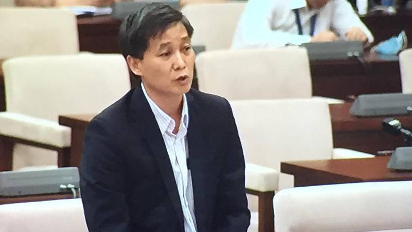 Thứ trưởng Bộ Tư pháp Nguyễn Khánh Ngọc phát biểu tại phiên họp.