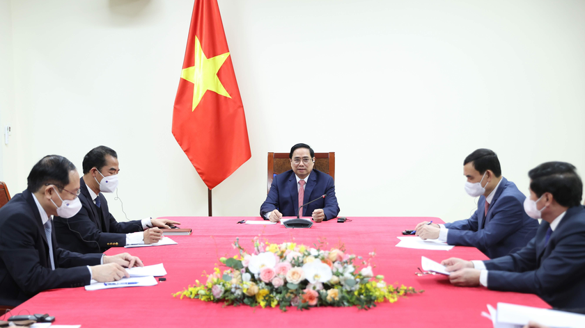 Thủ tướng Phạm Minh Chính tại cuộc điện đàm. Ảnh: Dương Giang - TTXVN 