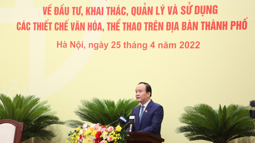 Chủ tịch HĐND TP Hà Nội Nguyễn Ngọc Tuấn phát biểu khai mạc phiên giải trình.