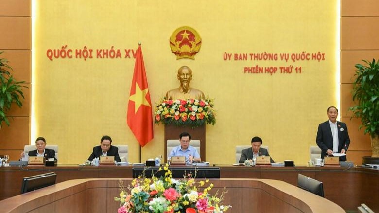 Phó Chủ tịch Quốc hội Trần Quang Phương điều hành nội dung làm việc.