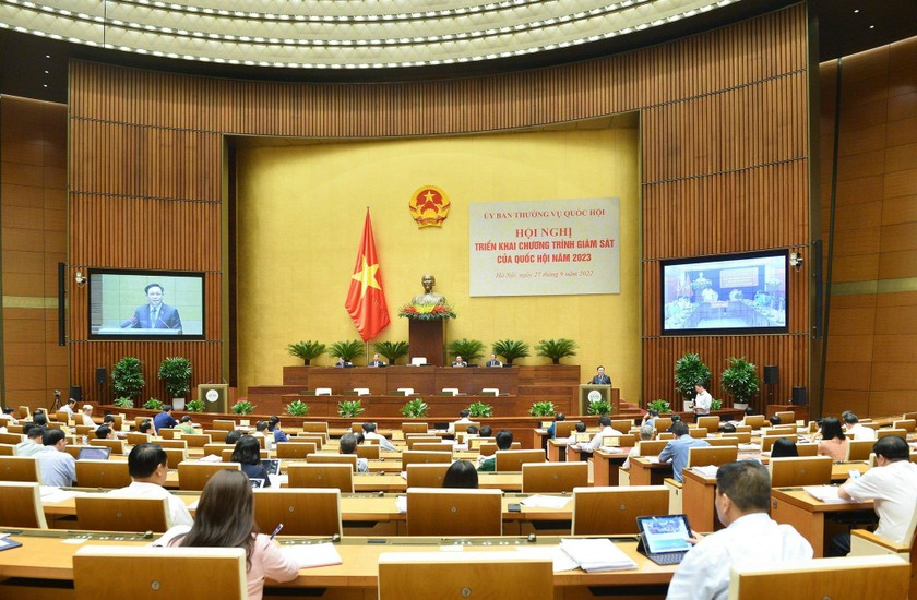 Chủ tịch Quốc hội Vương Đình Huệ chủ trì Hội nghị triển khai Chương trình giám sát của Quốc hội năm 2023.