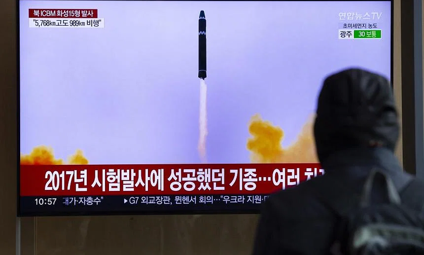 Truyền thông Hàn Quốc đưa tin về vụ phóng tên lửa của Triều Tiên.
