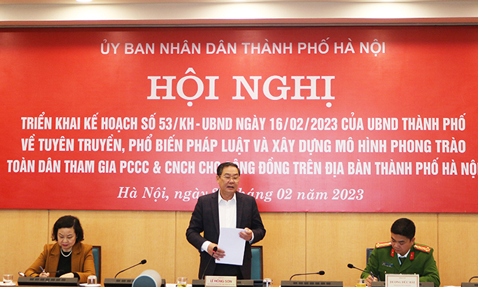 Phó Chủ tịch Thường trực UBND TP Hà Nội Lê Hồng Sơn phát biểu kết luận Hội nghị.