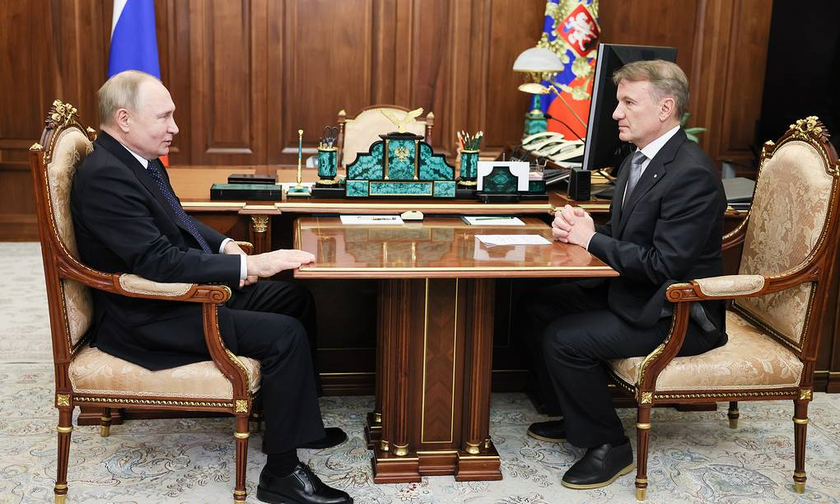 Tổng thống Nga Putin tại cuộc gặp.