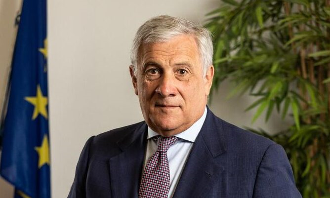 Phó Thủ tướng kiêm Ngoại trưởng Italia Antonio Tajani.