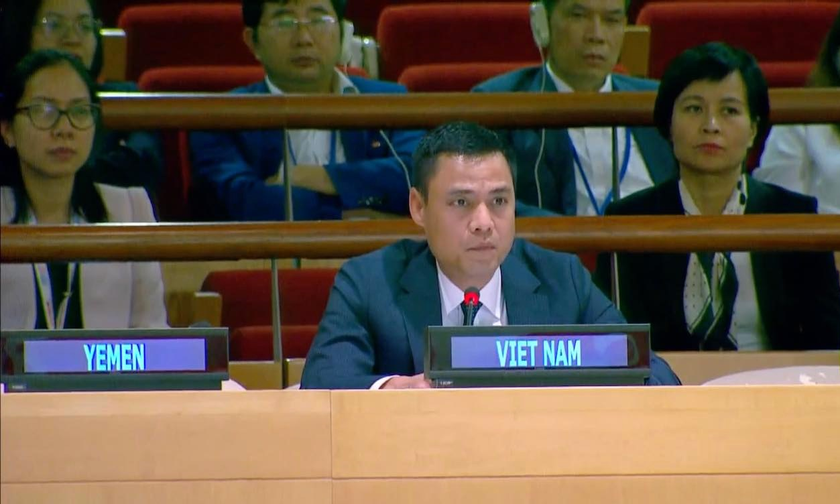 Đại sứ Đặng Hoàng Giang, Trưởng Phái đoàn thường trực Việt Nam tại LHQ, Trưởng đoàn liên ngành phát biểu tại Hội nghị. Nguồn: UN Web TV