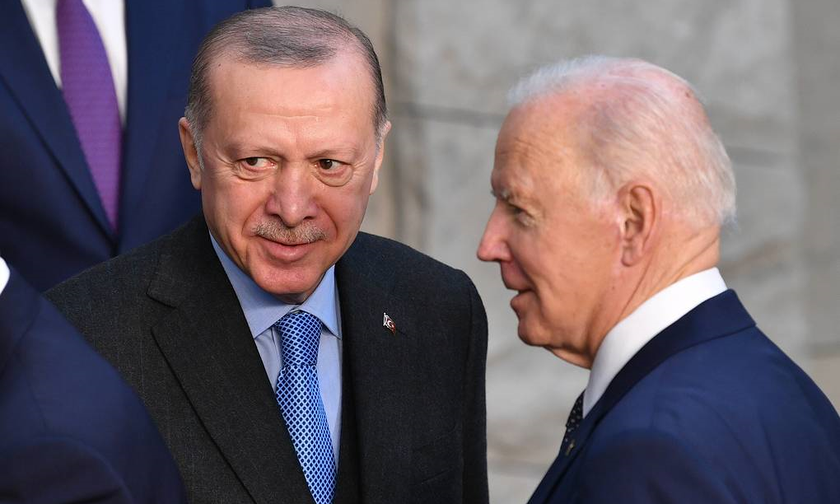 Tổng thống Thổ Nhĩ Kỳ Erdogan và Tổng thống Mỹ Biden.