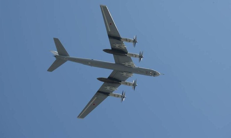 Máy bay ném bom mang tên lửa chiến lược Tu-95MS của Nga.