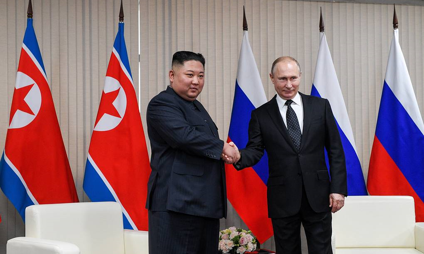 Nhà lãnh đạo Triều Tiên Kim Jong Un và Tổng thống Nga Vladimir Putin.