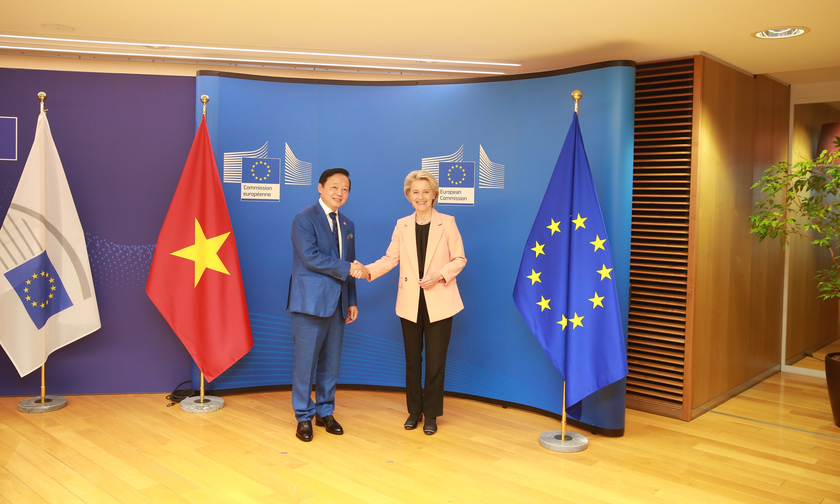 Phó Thủ tướng Trần Hồng Hà gặp làm việc với Chủ tịch EC Ursula von der Leyen.