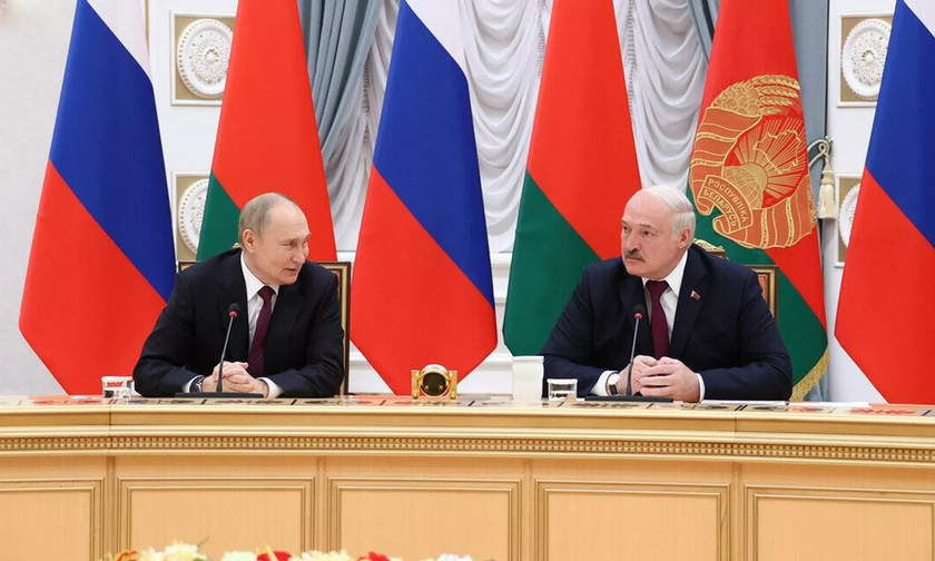 Tổng thống Nga Vladimir Putin và Tổng thống Belarus Alexandr Lukashenko.