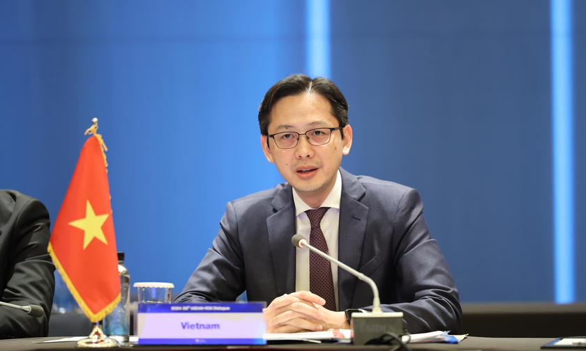 Thứ trưởng Bộ Ngoại giao Đỗ Hùng Việt phát biểu tại Đối thoại ASEAN-Hàn Quốc thường niên lần thứ 28.