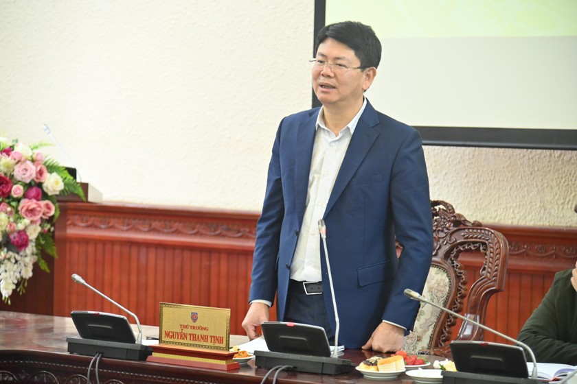 Thứ trưởng Bộ Tư pháp Nguyễn Thanh Tịnh kết luận Hội nghị.