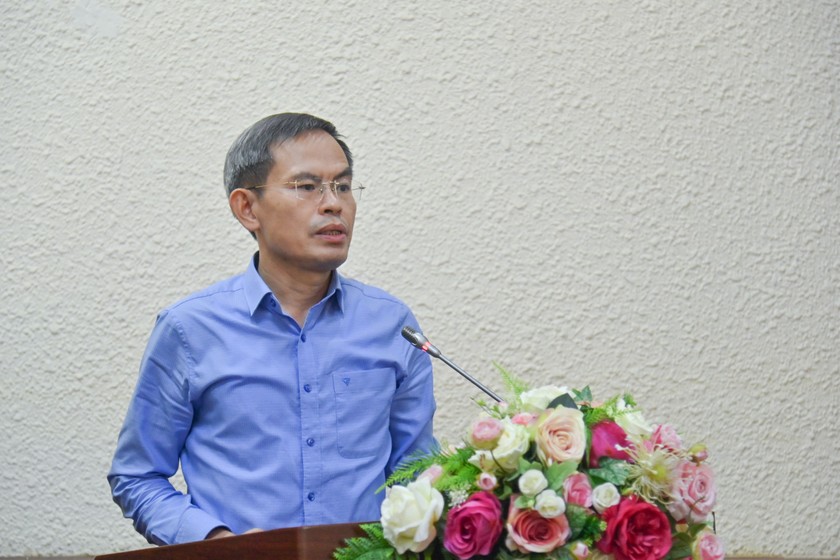 Cục trưởng Cục BTTP Lê Xuân Hồng tiếp thu các ý kiến chỉ đạo.