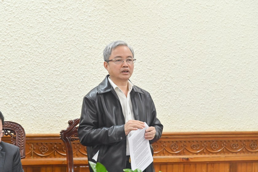 Tổng cục trưởng Tổng cục THADS Nguyễn Quang Thái phát biểu tại cuộc họp.