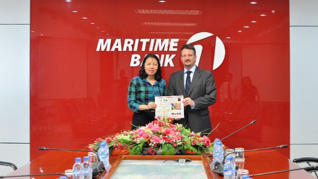 Maritime Bank là ngân hàng duy nhất tại Việt Nam nhận giải thưởng Thanh toán đa tệ năm 2014