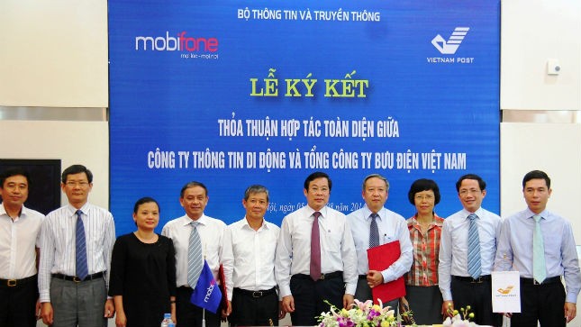 Mobifone và Vietnam Post ký kết thỏa thuận hợp tác toàn diện