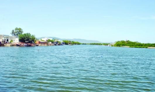 Một nhánh sông Côn đi qua thôn Bình Thái, nơi xảy ra nhiều vụ chết đuối.