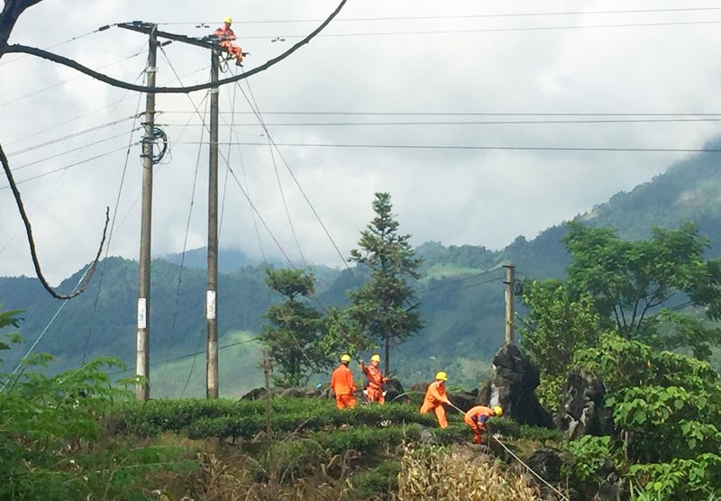 Huyện Bắc Hà (Lào Cai) hỗ trợ tiền điện cho hộ nghèo và gia đình chính sách 