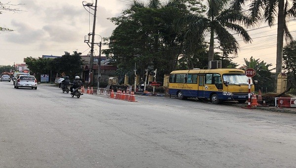 Trạm cân được lắp đặt tại khu vực suối khoáng nóng huyện Tiên Lãng để hạn chế xe quá khổ, quá tải