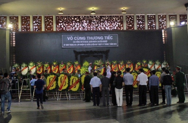 Lễ truy điệu 18 chiến sỹ hy sinh trong vụ máy bay rơi ở Hà Nội
