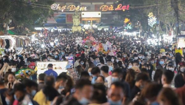 Lâm Đồng dừng các hoạt động tập trung đông người không cần thiết từ 19h hôm nay (3/5).