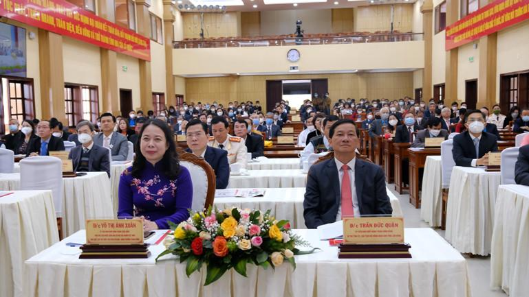 Chủ tịch nước Võ Thị Ánh Xuân dự Hội nghị tổng kết phong trào thi đua yêu nước tỉnh Lâm Đồng.