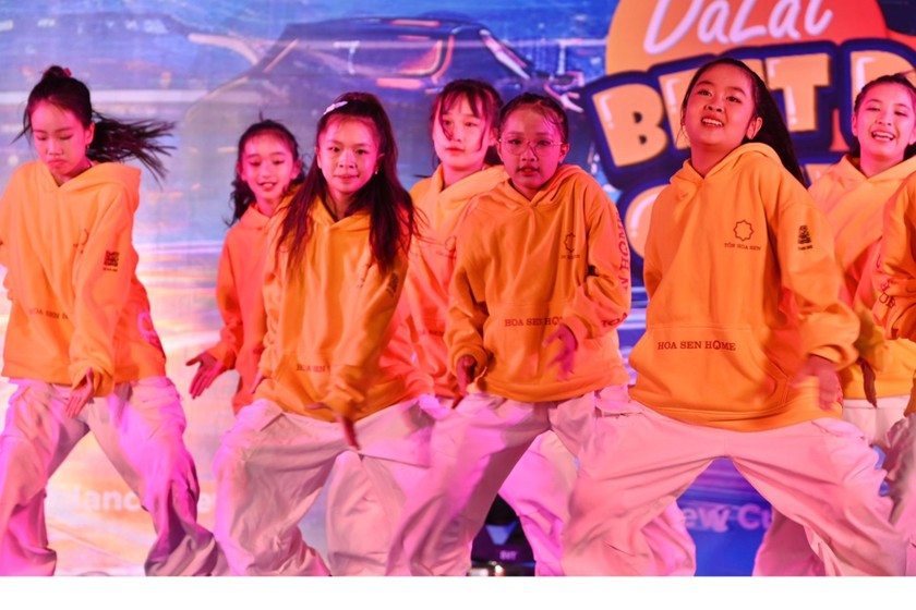 Các vũ đạo sôi động, hấp dẫn hứa hẹn sẽ bùng nổ vào đêm chung kết Dalat Best Dance Crew 2024.