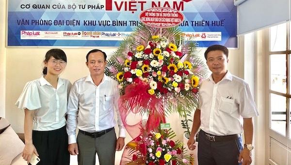 Sở Thông tin và truyền thông tỉnh Thừa Thiên Huế chúc mừng.
