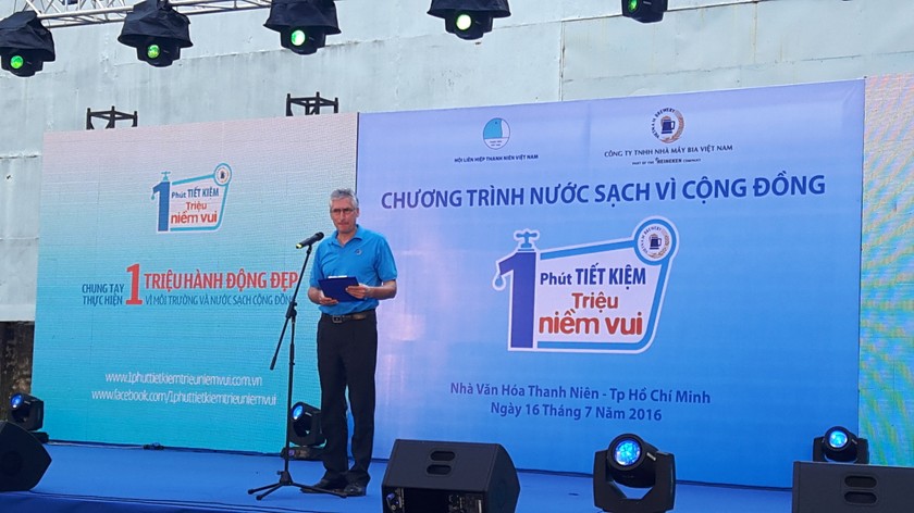 Bia Việt Nam với chương trình ” Một phút tiết kiệm triệu niềm vui“