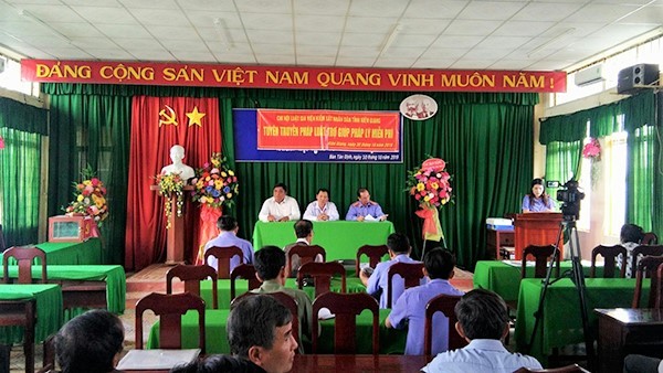 Kiên Giang tuyên truyền pháp luật cho cán bộ và nhân dân