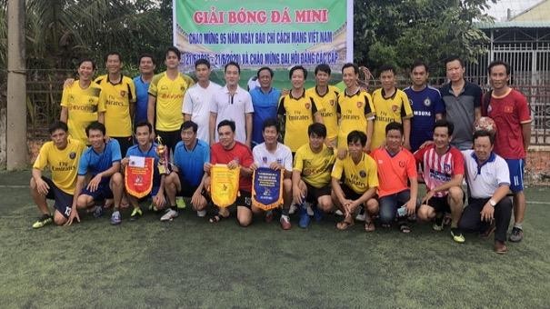 Giải bóng đá mini chào mừng kỷ niệm 95 năm Ngày Báo chí Cách mạng Việt Nam (21/6/1925 - 21/6/2020) và chào mừng Đại hội Đảng các cấp.
