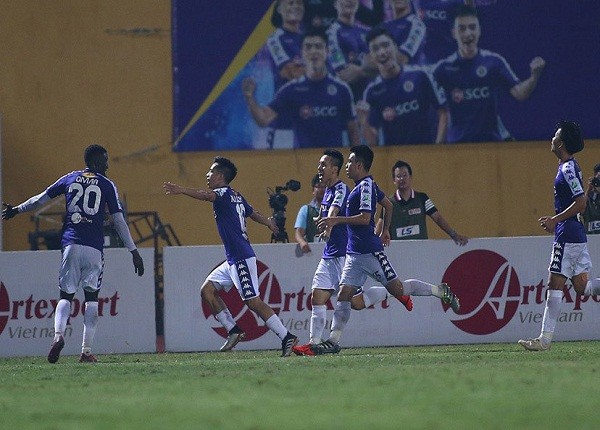 Hà Nội FC đã thắng thuyết phục CLB TP HCM 3-0 trong trận bán kết Cup Quốc gia