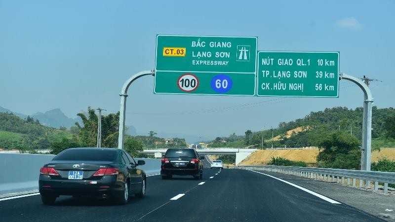 Sau khi cao tốc Bắc Giang- Lạng Sơn hoạt động, thời gian di chuyển Hà Nội – Lạng Sơn chỉ còn khoảng 2 tiếng đồng hồ.