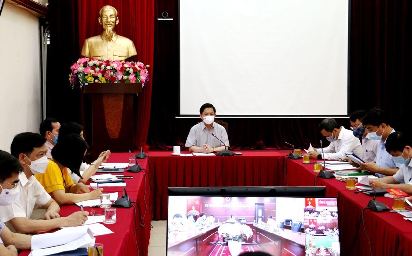 Bộ trưởng Nguyễn Văn Thể chủ trì cuộc họp 
