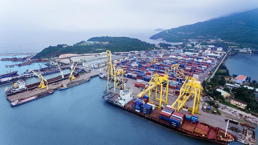 8 tháng đầu năm 2021, khối lượng hàng container thông qua cảng biển tăng 18%, với 16.797.000 TEUs.